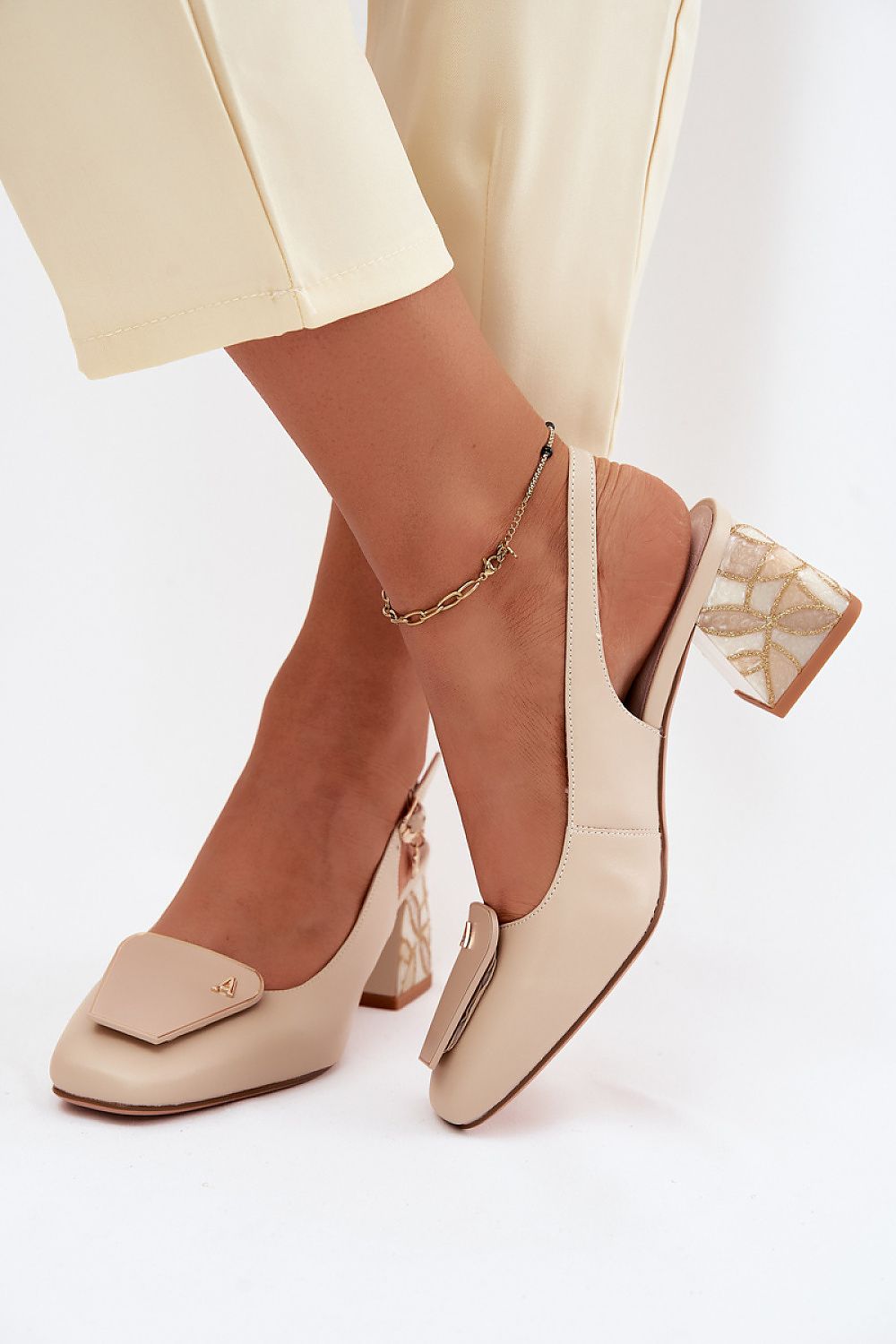Block heel pumps model 228407 Step in style