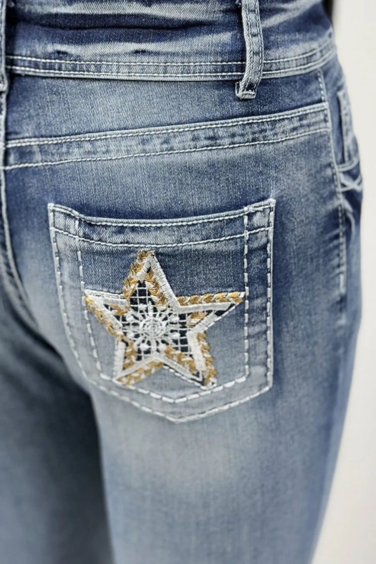 0e8c6000-061d-47fb-b56c-287dd2bf9e10-Max