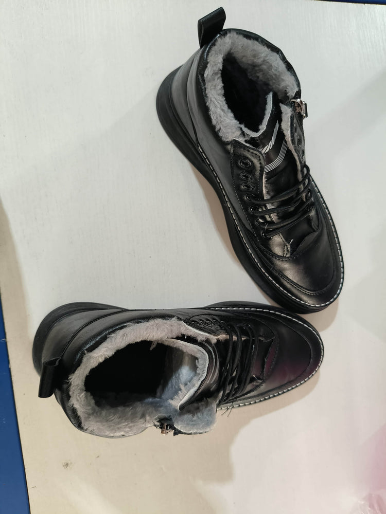 Personalized Youth Casual Fashion Shoes Winter Plush BadAssWear.fi