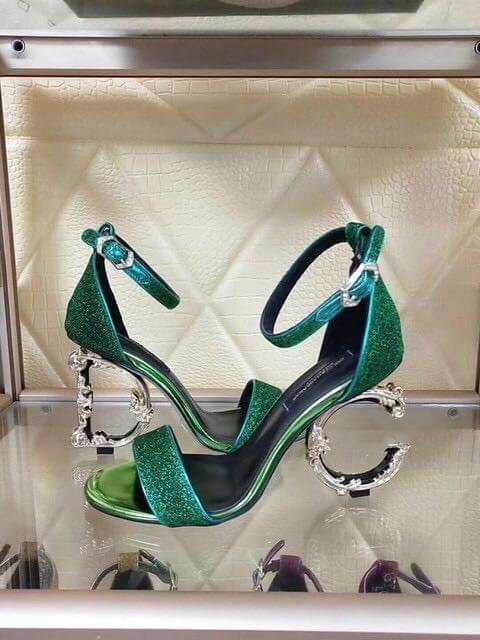 Golden Predator Luxury Panther Detail Platform Heels