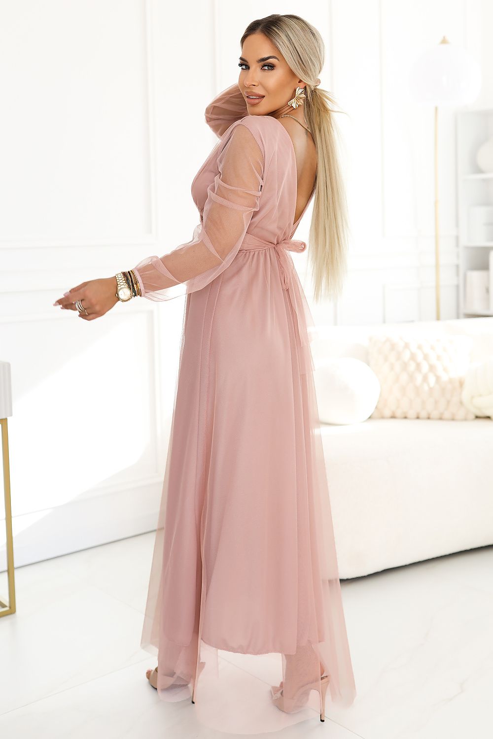  Long dress model 227087 Numoco 