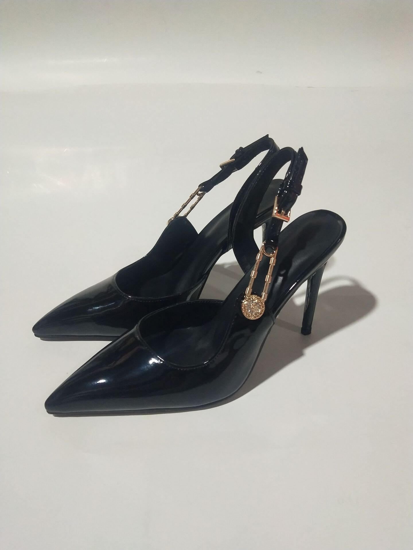 Women's Rhinestone Pointed Toe Strap Decorative High Heels BadAssWear.fi