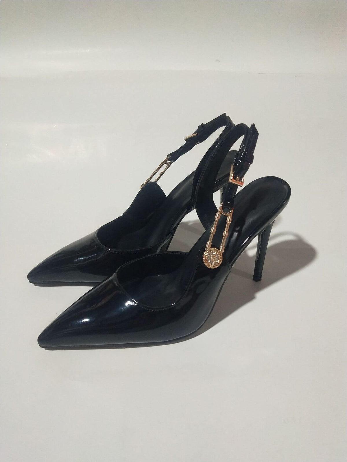 Women's Rhinestone Pointed Toe Strap Decorative High Heels BadAssWear.fi