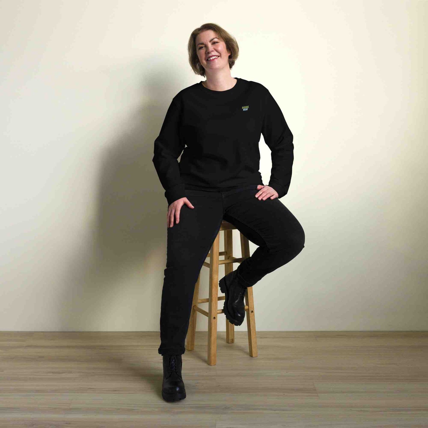 Eco-Friendly and Stylish Organic Sweatshirt – Everyday Comfort! BadAssWear.fi